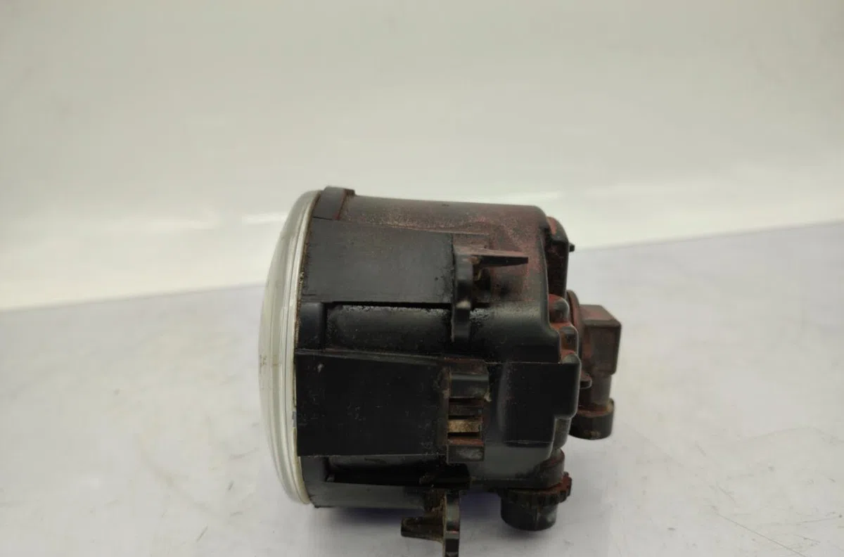 Phare antibrouillard avant gauche RENAULT MEGANE 2 PHASE 1 occasion