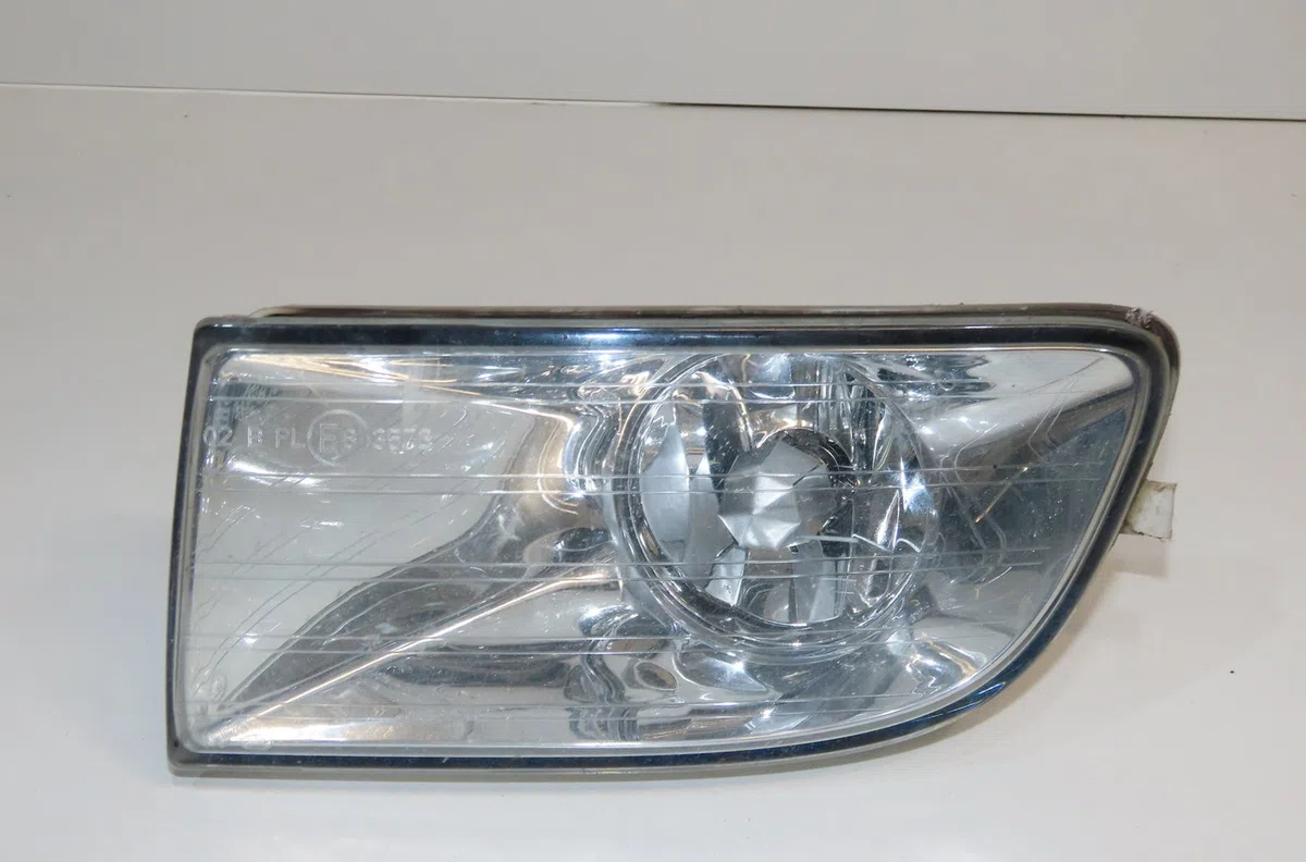 Phare antibrouillard avant gauche Skoda OCTAVIA II Combi (1Z5) 1.9 tdi 4x4 (2004-2010) occasion