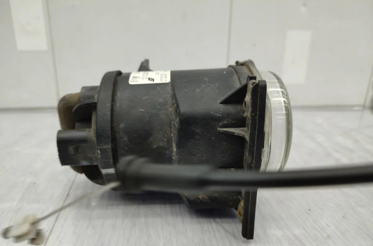 Phare antibrouillard avant gauche VOLKSWAGEN SHARAN 1 PHASE 3 occasion