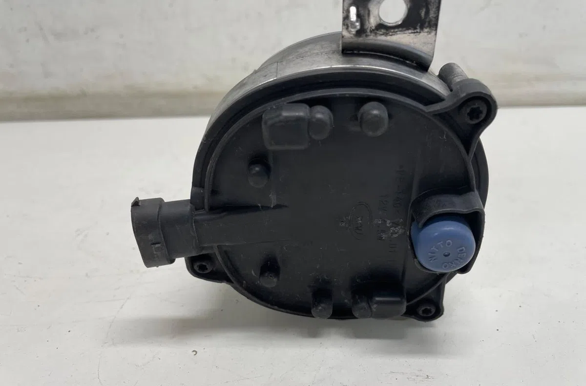 Phare antibrouillard avant gauche Volvo C30 (533) D3 (2010-2012) occasion