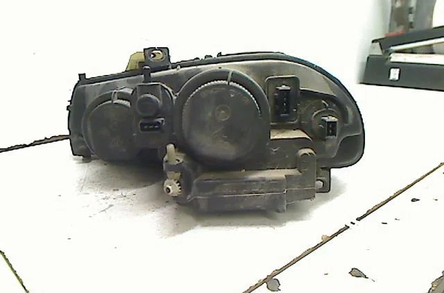 Phare droit Alfa romeo 156 (932_) 1.9 jtd (932axe00) (2003-2005) occasion