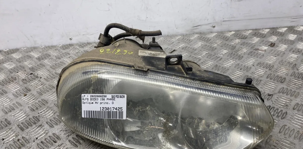 Phare droit ALFA ROMEO 156 PHASE 1 occasion