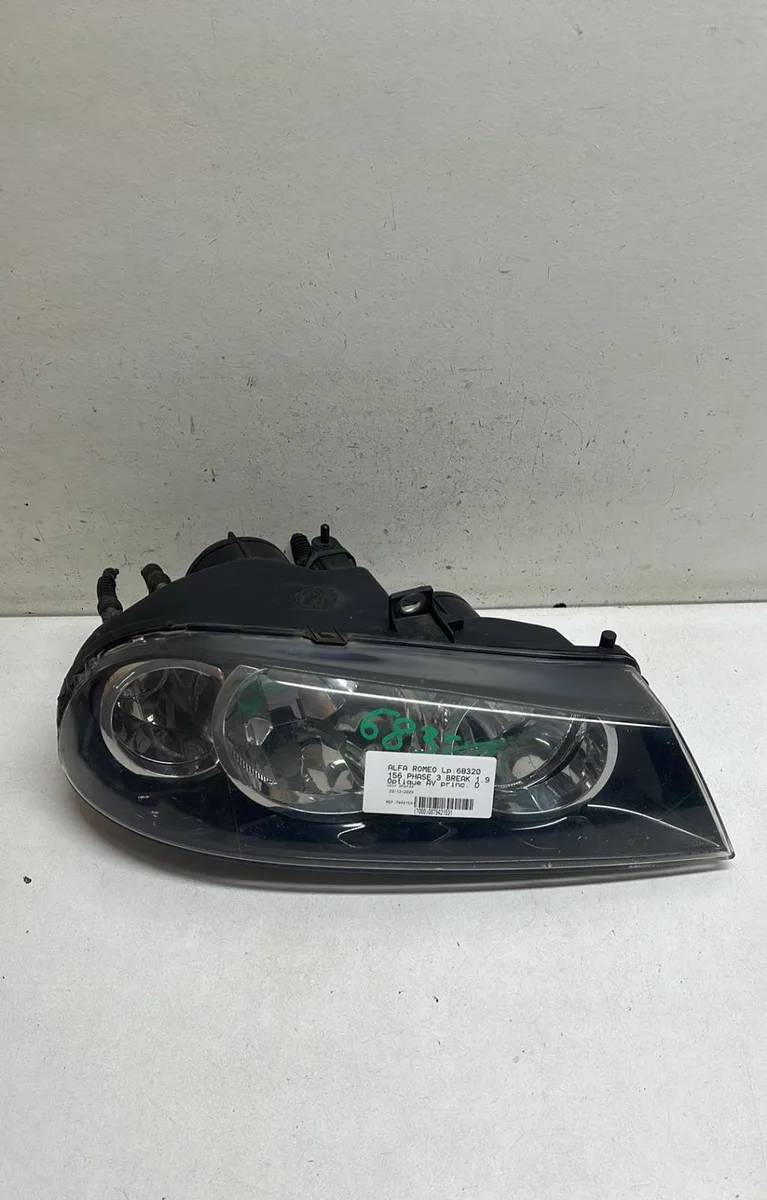 Phare droit Alfa romeo 156 Sportwagon (932_) 1.9 jtd (932b2b, 932b2c) (2001-2006) occasion