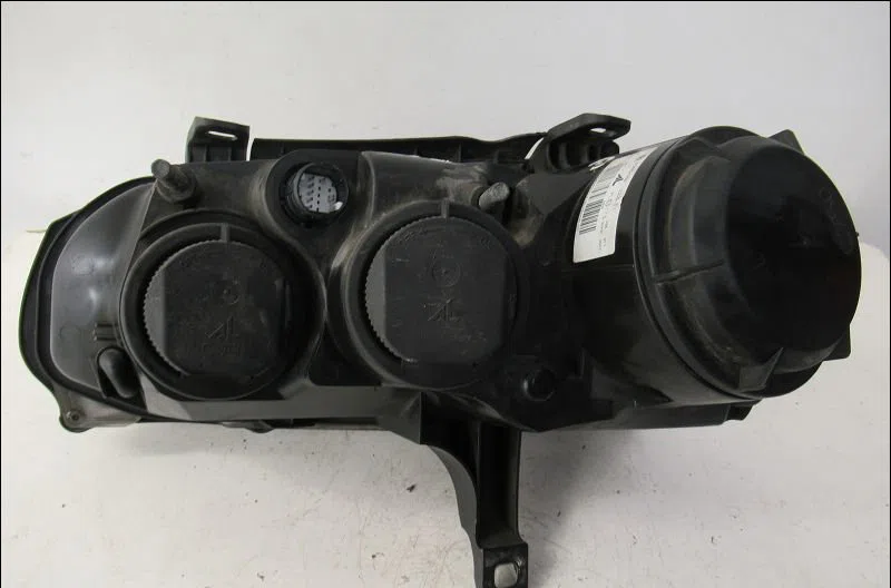 Phare droit Alfa romeo 159 (939_) 1.9 jtdm 8v (939axe1b) (2005-2011) occasion