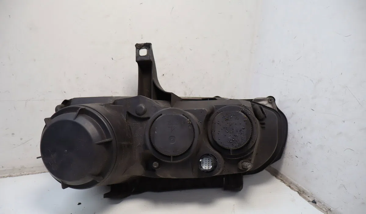Phare droit Alfa romeo 159 (939_) 1.9 jtdm 8v (939axe1b, 939bxe1b, 939bxh1b) (2005-2011) occasion