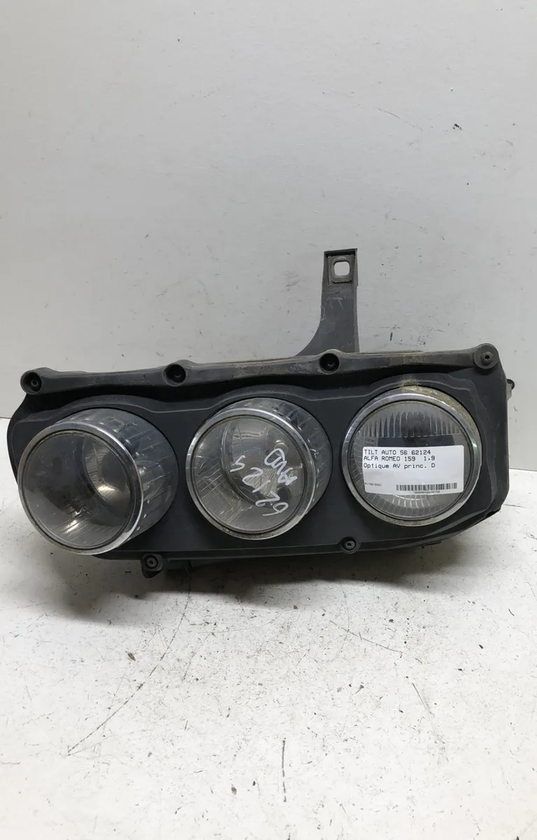 Phare droit Alfa romeo 159 Sportwagon (939_) 1.9 jtdm 8v (939bxe1b) (2006-2011) occasion