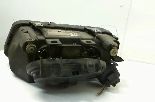 Phare droit AUDI A3 I occasion