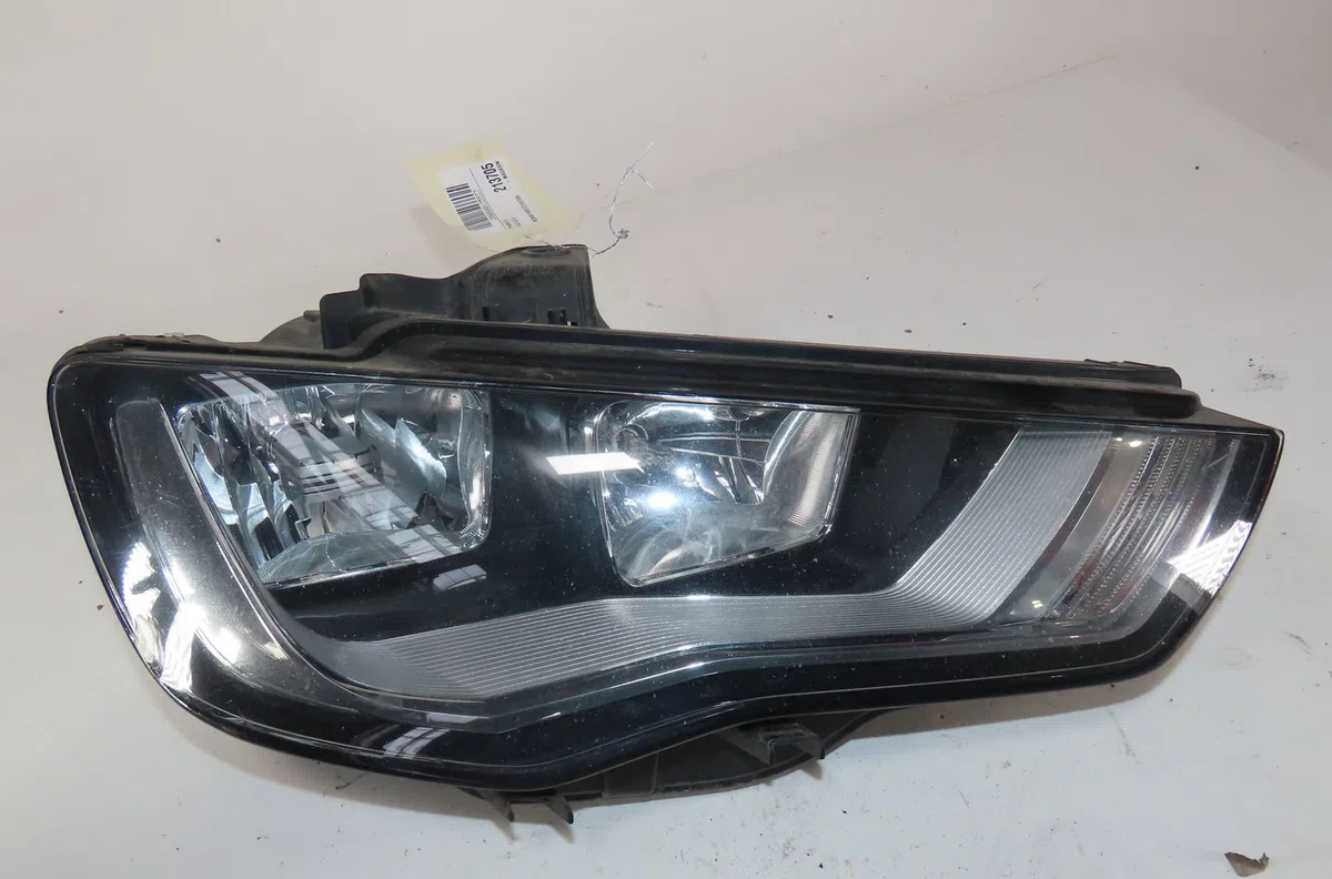 Phare droit Audi A3 Limousine (8VS, 8VM) 2.0 tdi (2013-2020) occasion