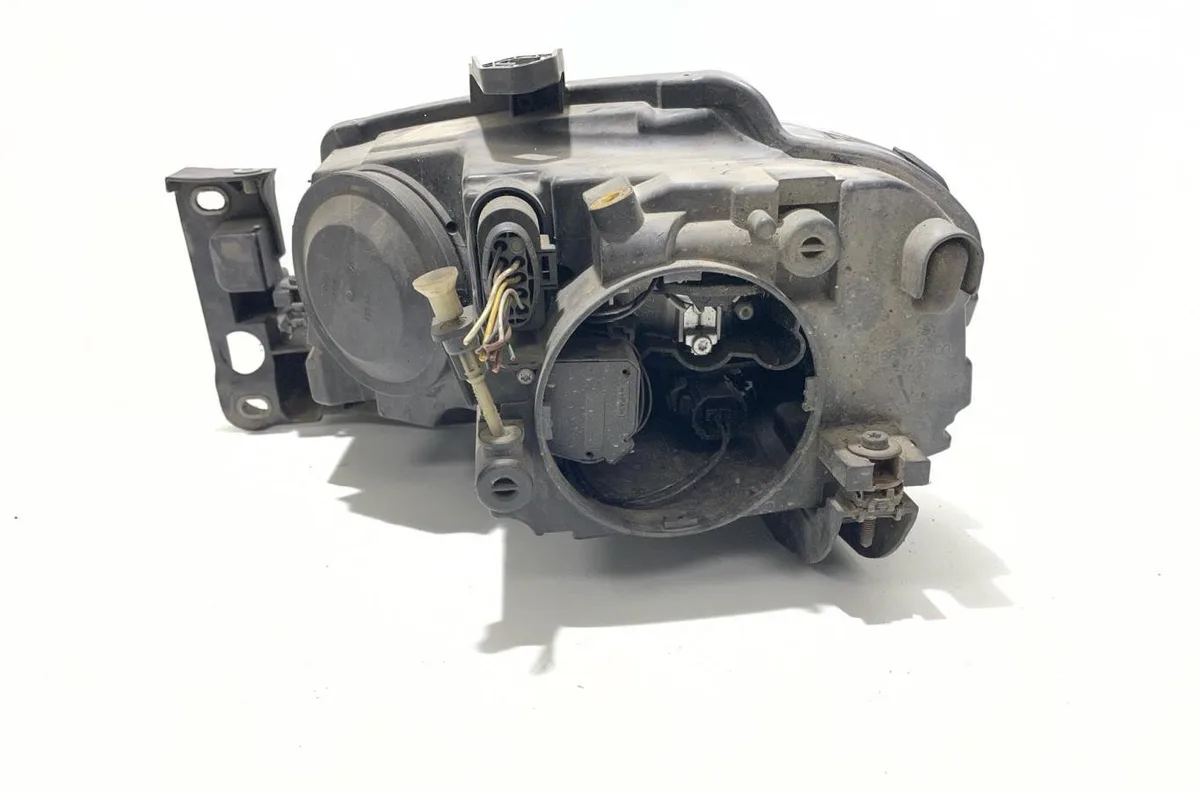 Phare droit Audi A3 Sportback (8PA) 2.0 tdi (2004-2013) 5 portes occasion