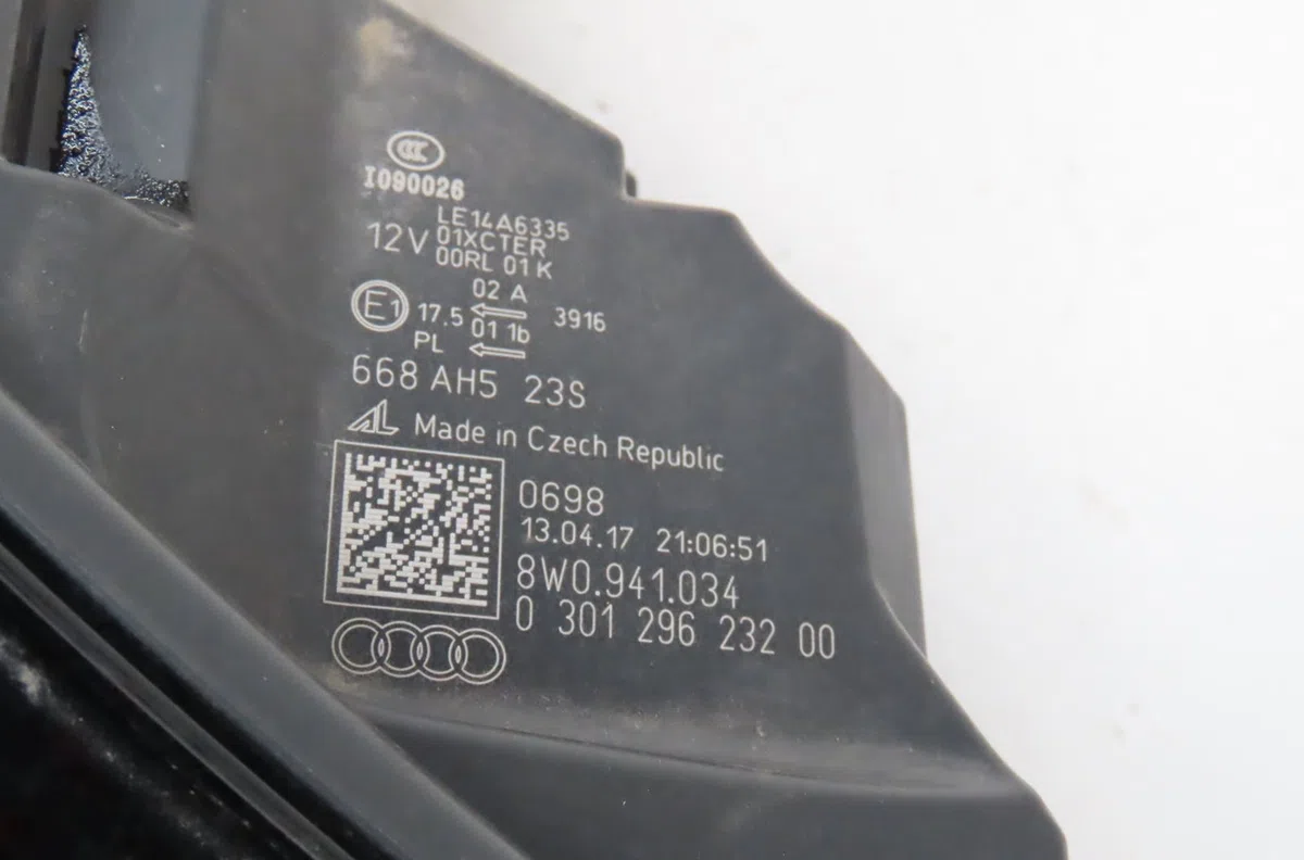 Phare droit Audi A4 B9 (8W2, 8WC) 1.4 tfsi (2015-2019) occasion
