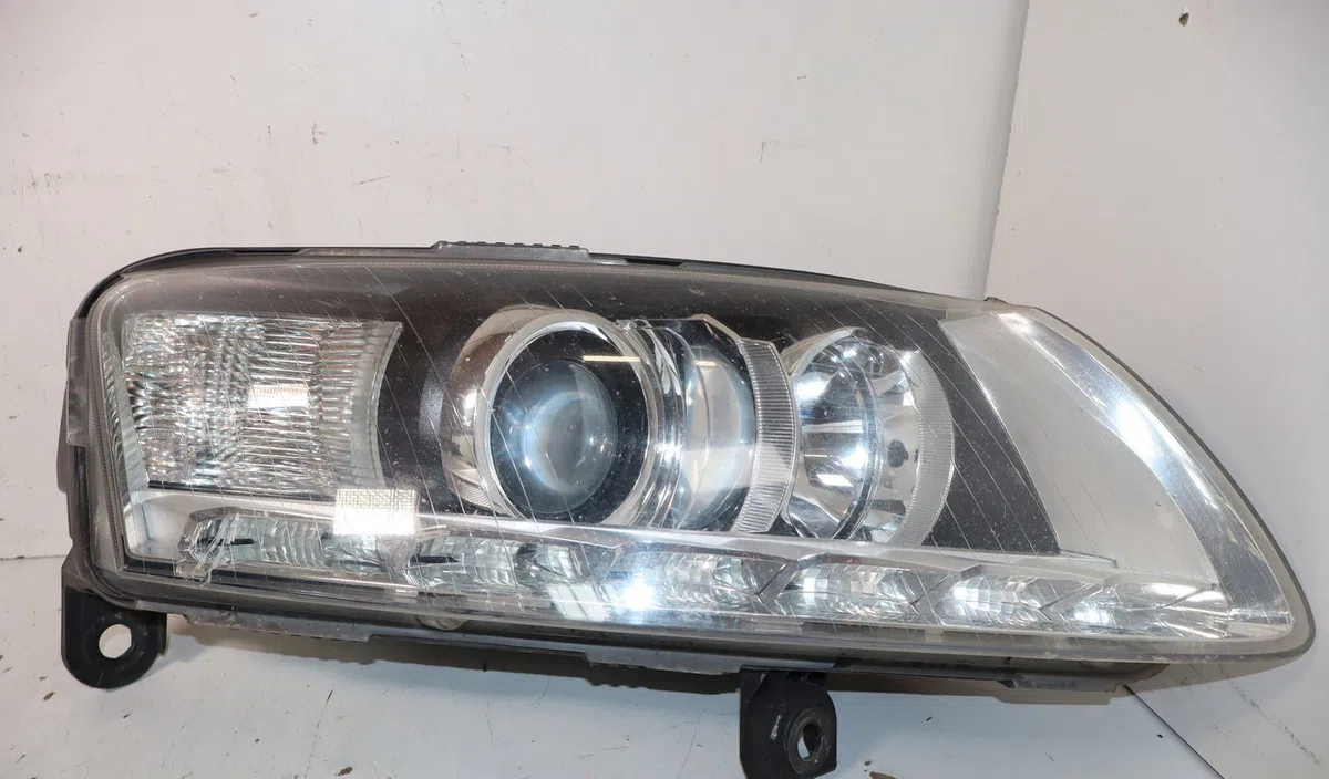 Phare droit Audi A6 Allroad C6 (4FH) 3.0 tdi quattro (2006-2008) occasion