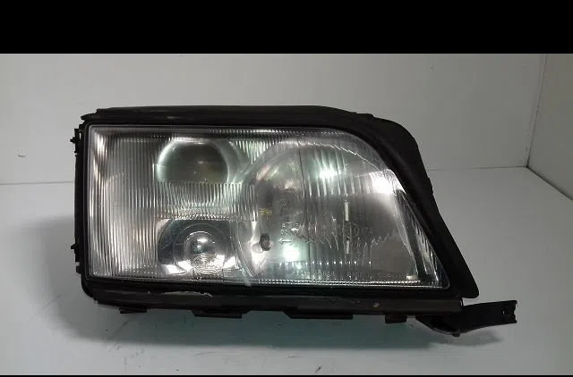 Phare droit Audi A6 C4 (4A2) 2.5 tdi (1994-1997) occasion