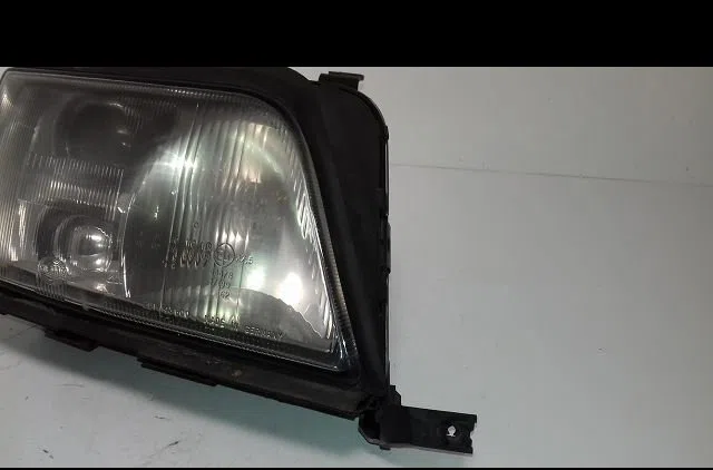 Phare droit Audi A6 C4 (4A2) 2.5 tdi (1994-1997) occasion