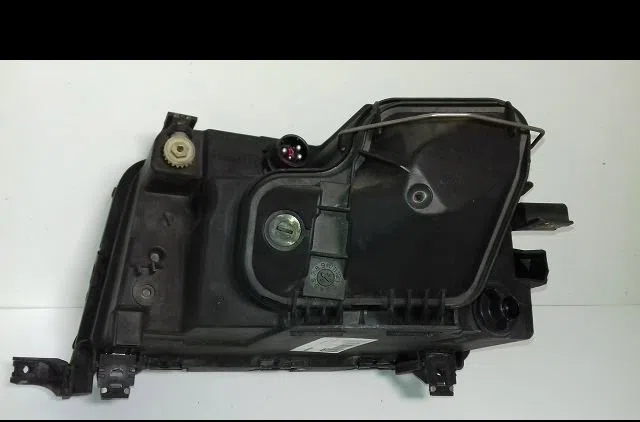 Phare droit Audi A6 C4 (4A2) 2.5 tdi (1994-1997) occasion