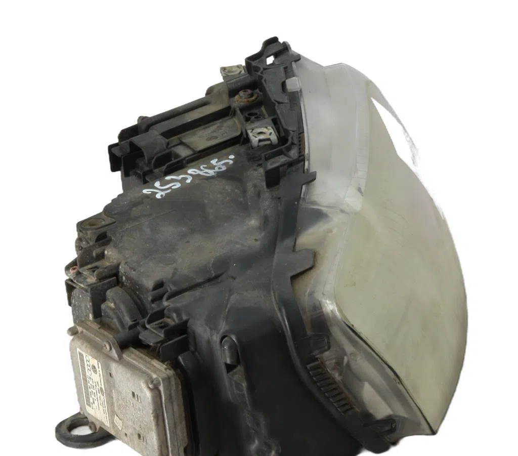 Phare droit Audi A8 D3 (4E2, 4E8) 4.2 tdi quattro (2005-2005) occasion