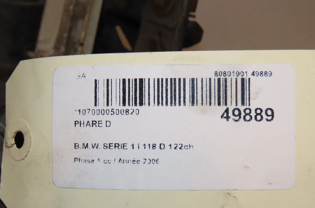 Phare droit B.M.W. SERIE 1 I 2006 occasion