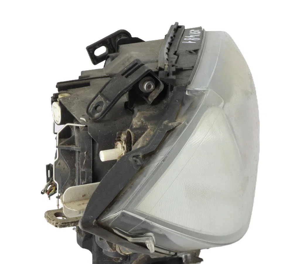 Phare droit Bmw 1 (E81) 118 d (2006-2011) 3 portes occasion