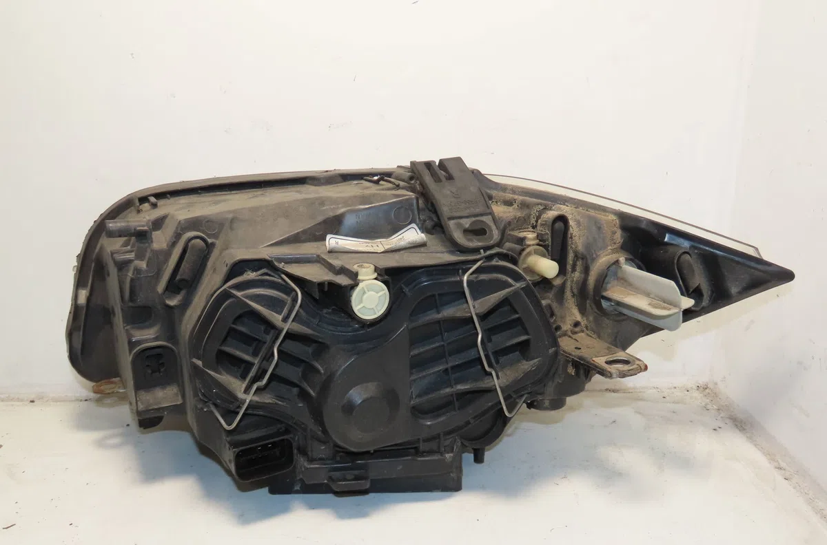 Phare droit Bmw 1 (E87) 116 i (2004-2011) occasion