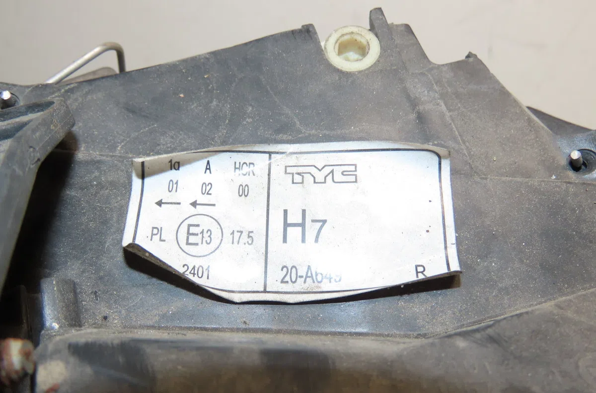 Phare droit Bmw 1 (E87) 116 i (2004-2011) occasion