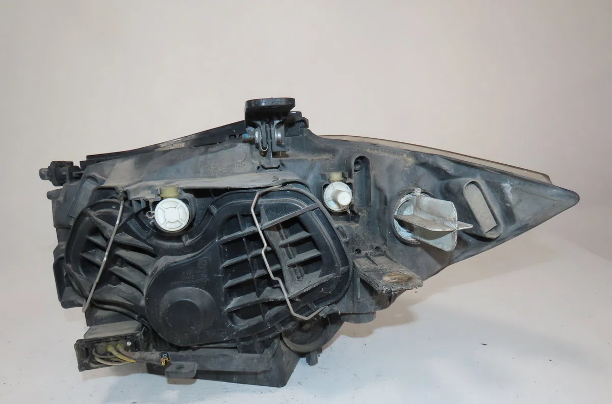 Phare droit Bmw 1 (E87) 116 i (2004-2011) occasion