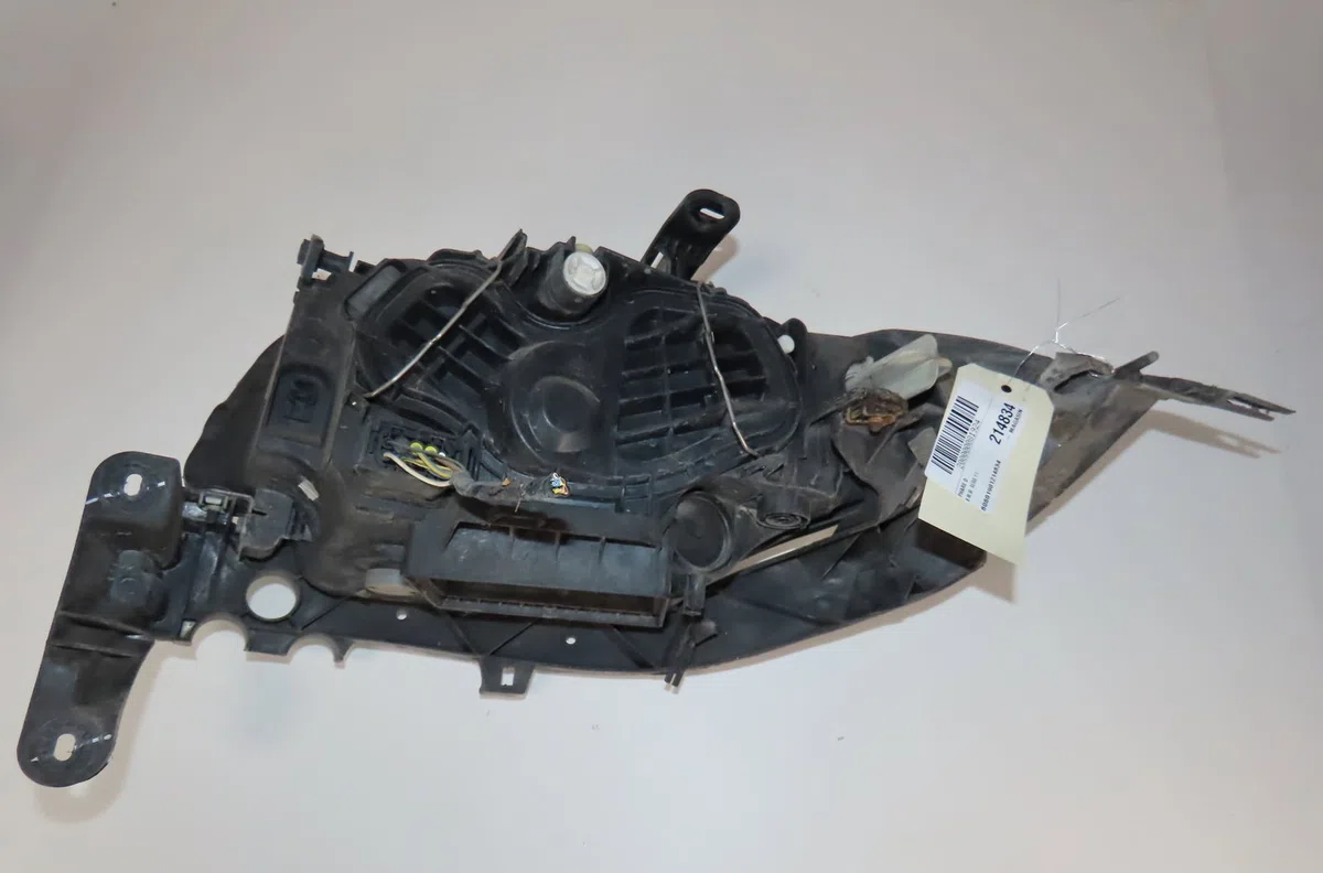 Phare droit Bmw 1 (E87) 118 d (2004-2007) 5 portes occasion