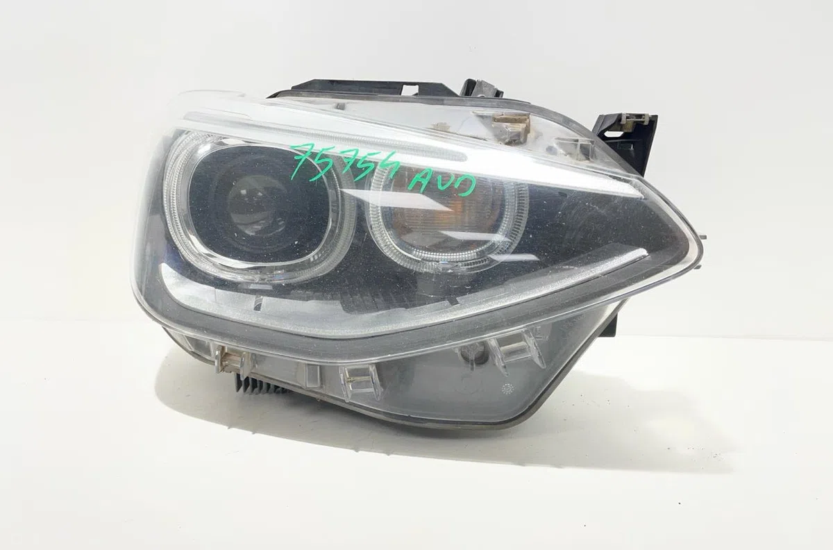 Phare droit Bmw 1 (F20) 116 d (2012-2015) occasion