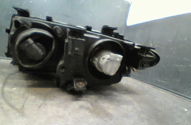 Phare droit Bmw 3 (E46) 320 d (1998-2001) occasion