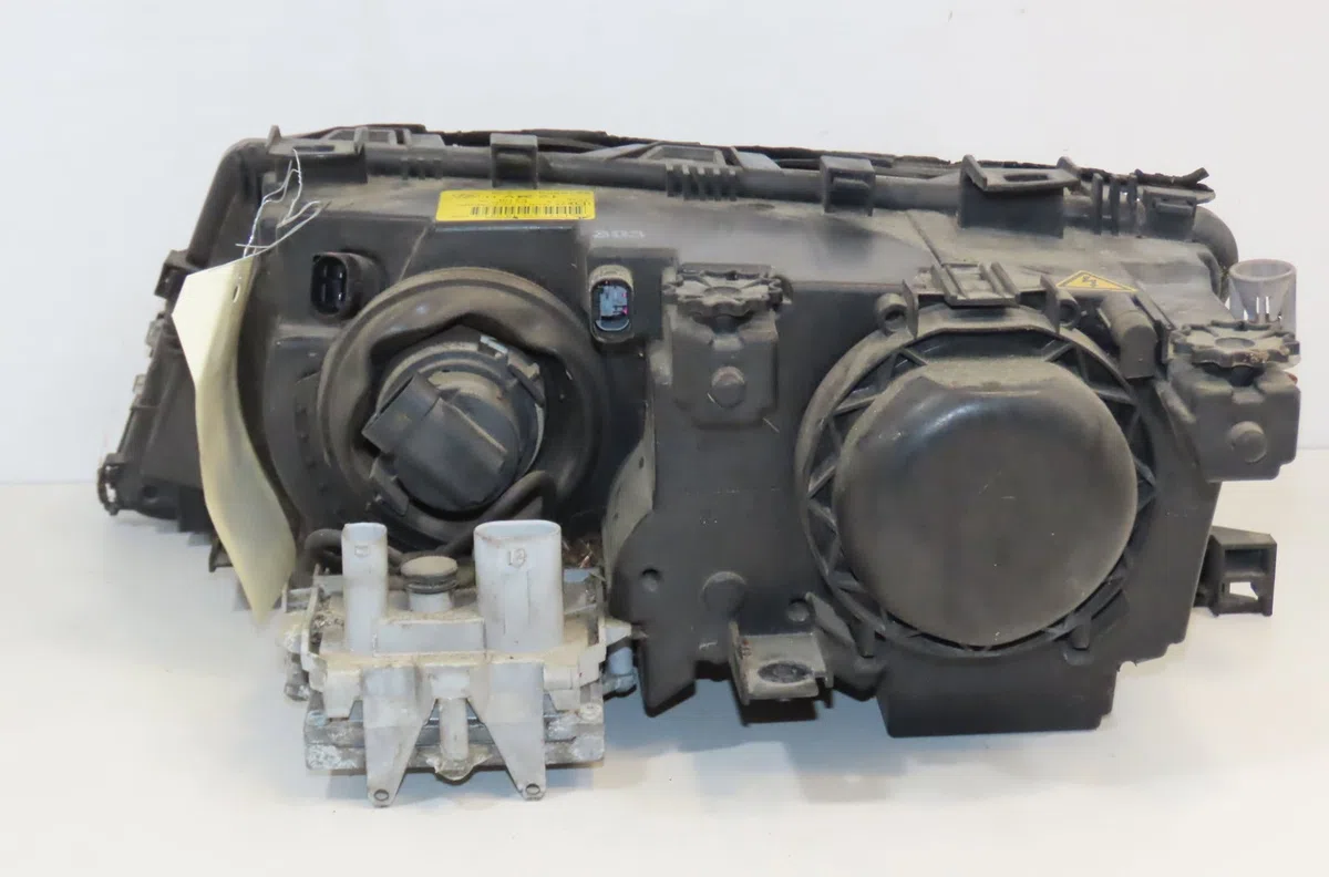 Phare droit Bmw 3 Touring (E46) 330 xd (2000-2003) occasion