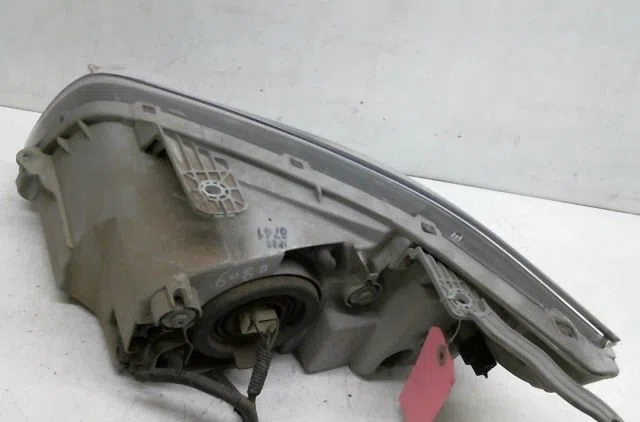 Phare droit Chevrolet AVEO - KALOS 3-5 portes (T250, T255) 1.2 (2008) 5 portes occasion