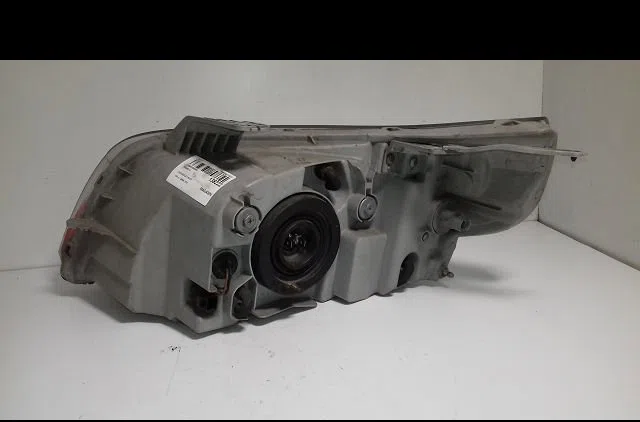 Phare droit Chevrolet AVEO - KALOS 3-5 portes (T250, T255) 1.2 lpg (2008-2011) occasion