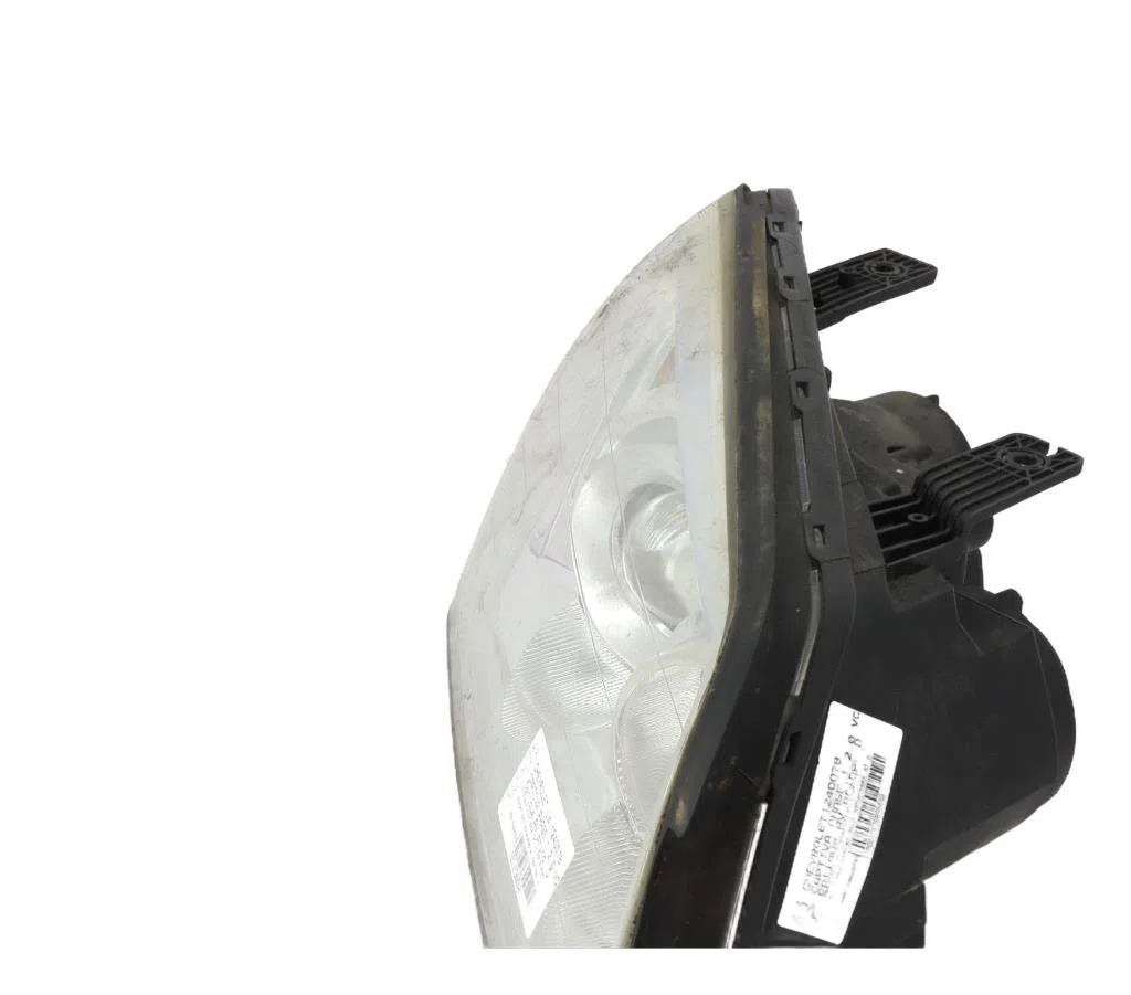 Phare droit Chevrolet CAPTIVA (C100, C140) 2.0 d 4wd (2006-2009) occasion