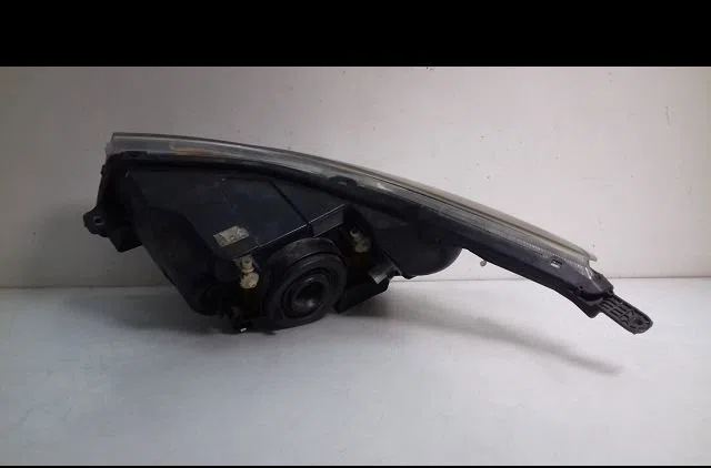 Phare droit Chevrolet CRUZE 3-5 portes (J305) 1.7 d (2012-2015) occasion