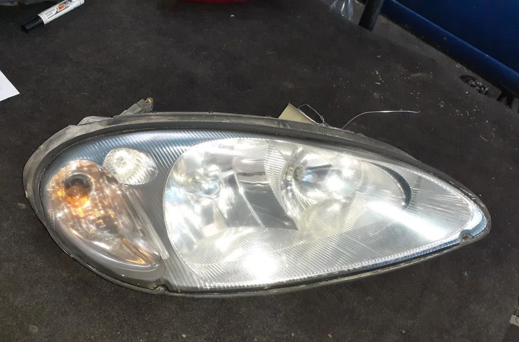 Phare droit Chrysler PT CRUISER (PT_) 2.2 crd (2002-2010) occasion