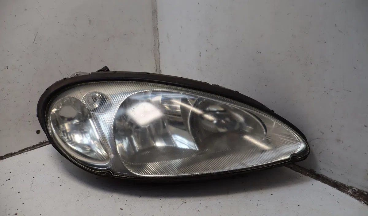 Phare droit Chrysler PT CRUISER (PT_) 2.2 crd (2002-2010) occasion