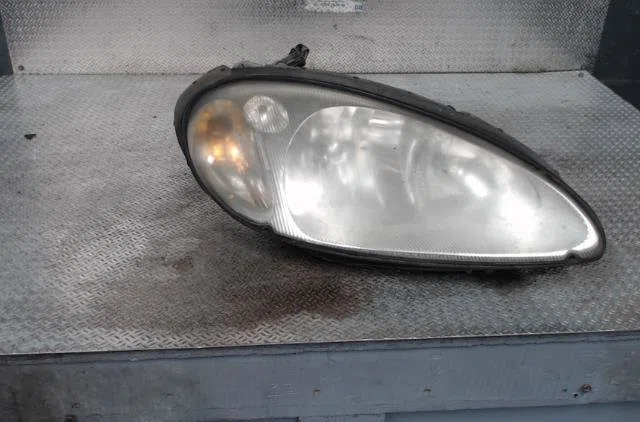 Phare droit CHRYSLER PT CRUISER  PT CRUISER PHASE 1 BREAK occasion