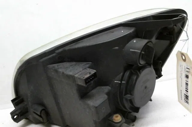 Phare droit Citroën BERLINGO - BERLINGO FIRST Monospace (MF_, GJK_, GFK_) 2.0 hdi 90 (mfrhy) (1999-2005) occasion