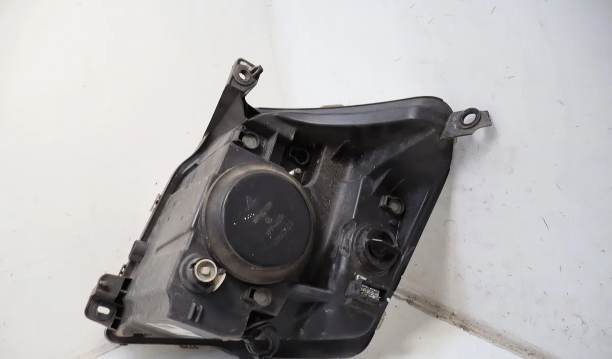 Phare droit CITROEN C2  1.4 HDi occasion