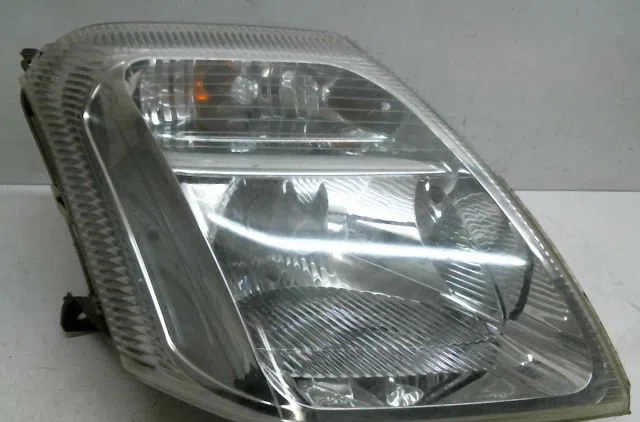 Phare droit Citroen C2 (JM_) 1.4 hdi (2003-2009) 3 portes occasion