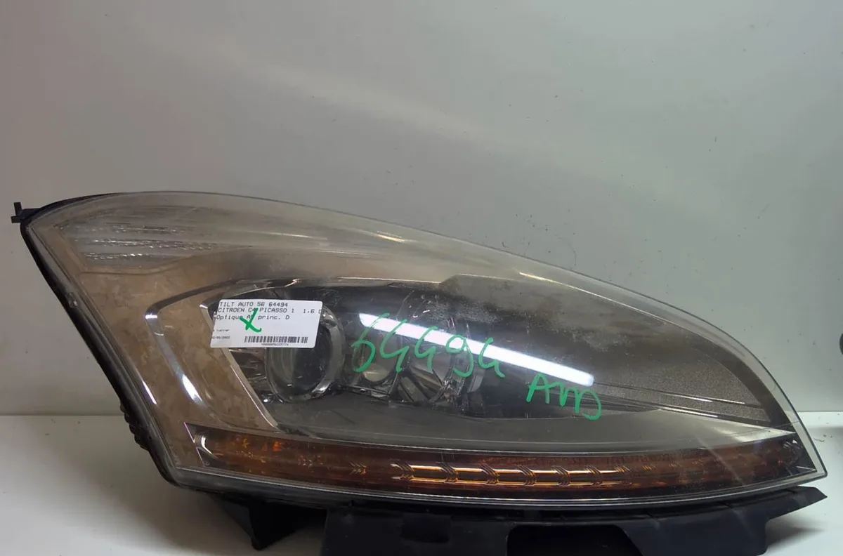 Phare droit Citroen C4 PICASSO I Monospace (UD_) 1.6 hdi (2007-2013) 5 portes occasion