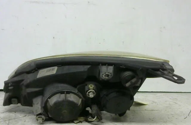 Phare droit Citroën C5 I Break (DE_) 1.8 16v (de6fzb, de6fze) (2001-2004) occasion