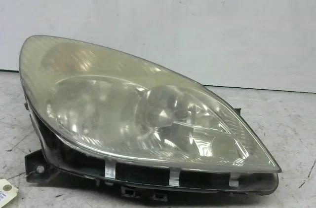 Phare droit Citroën C5 I Break (DE_) 1.8 16v (de6fzb, de6fze) (2001-2004) occasion