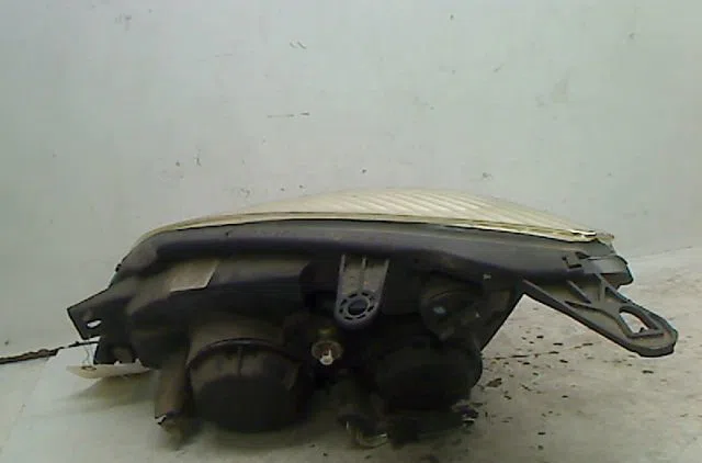 Phare droit Citroën C5 I (DC_) 1.8 16v (dc6fzb, dc6fze) (2001-2004) occasion