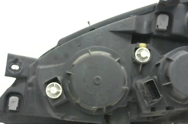 Phare droit Citroën C5 I (DC_) 2.0 16v (dcrfnc, dcrfnf) (2001-2004) occasion