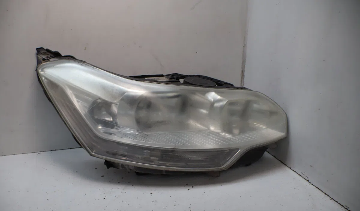 Phare droit Citroen C5 III (RD_) 1.8 16v (2008) occasion