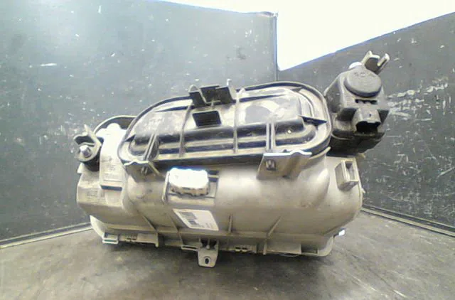 Phare droit Citroën EVASION Monospace (22, U6) 2.0 hdi 16v (1999-2002) 5 portes occasion