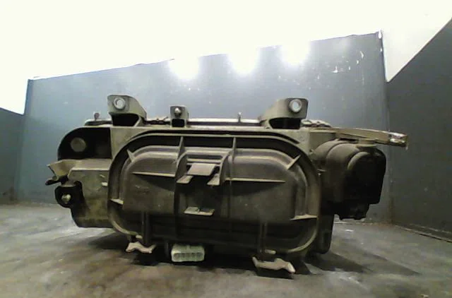 Phare droit Citroën EVASION Monospace (22, U6) 2.0 hdi (1999-2002) occasion