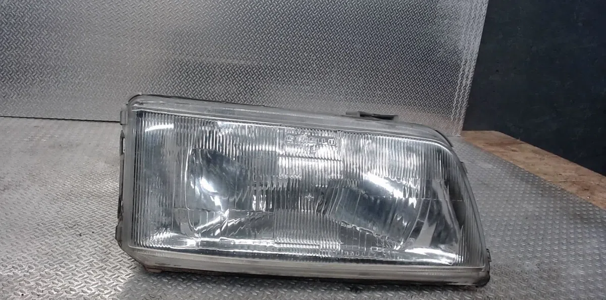 Phare droit Citroen JUMPER Camionnette (230L) 2.5 d (1994-2002) occasion