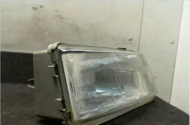 Phare droit Citroën JUMPER Camionnette (230L) 2.5 d (1994-2002) occasion