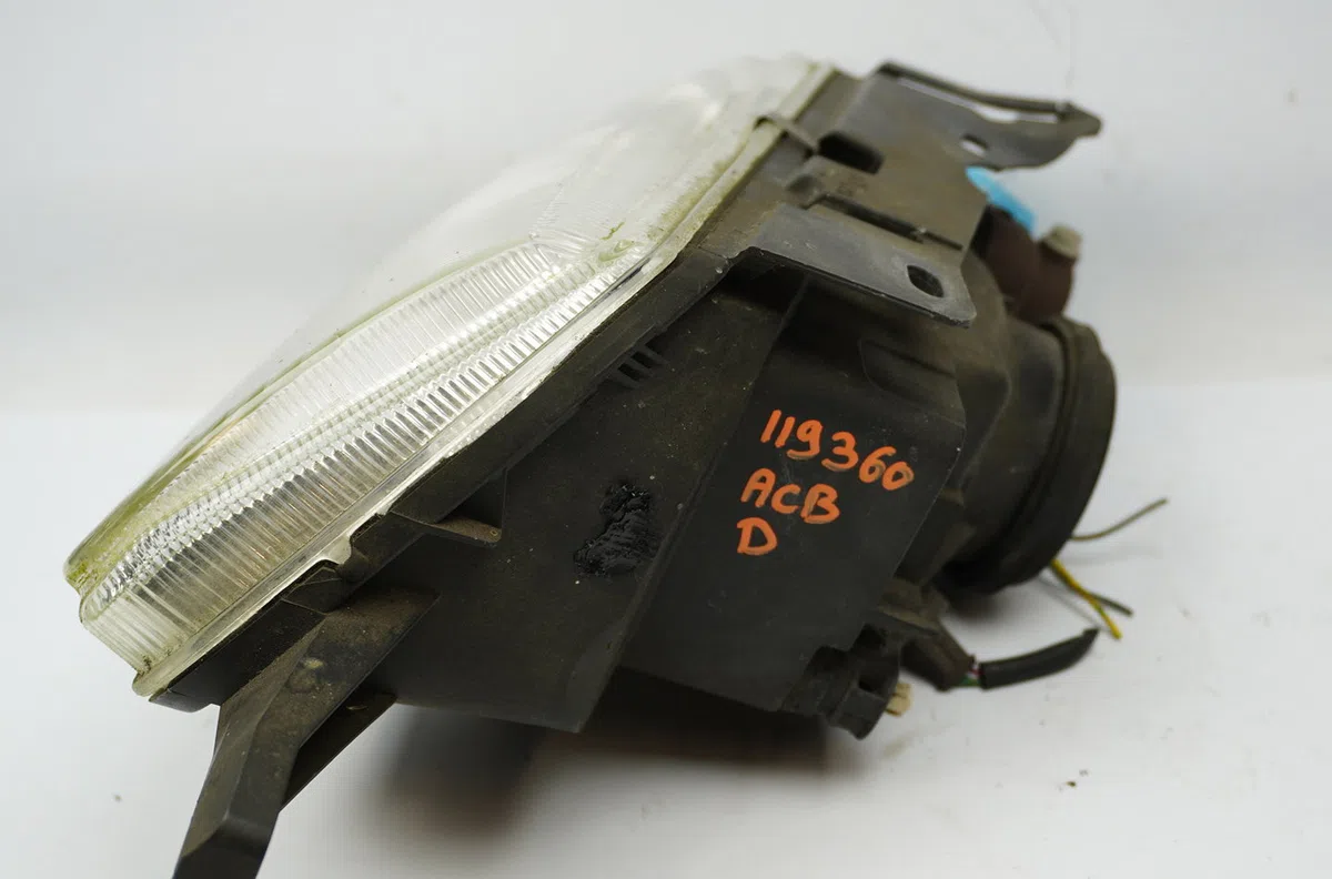 Phare droit Citroën SAXO (S0, S1) 1.0 x (1996-1998) 5 portes occasion