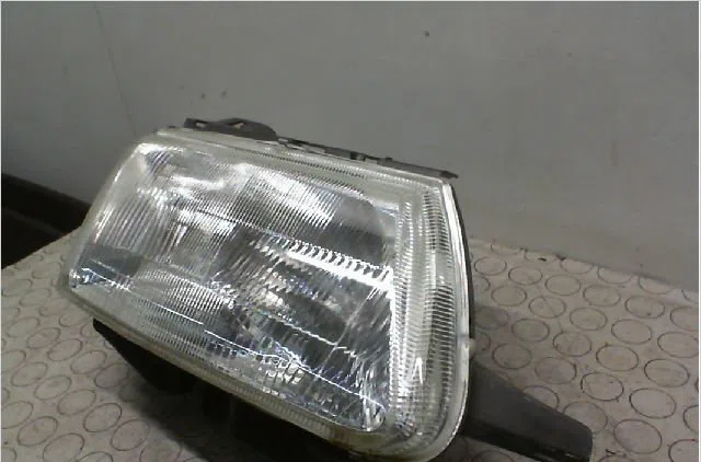 Phare droit Citroën SAXO (S0, S1) 1.0 x (1996-1998) occasion